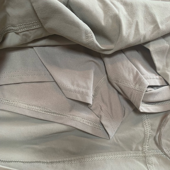 Columbia skirt with shorts - Picture 4 of 5